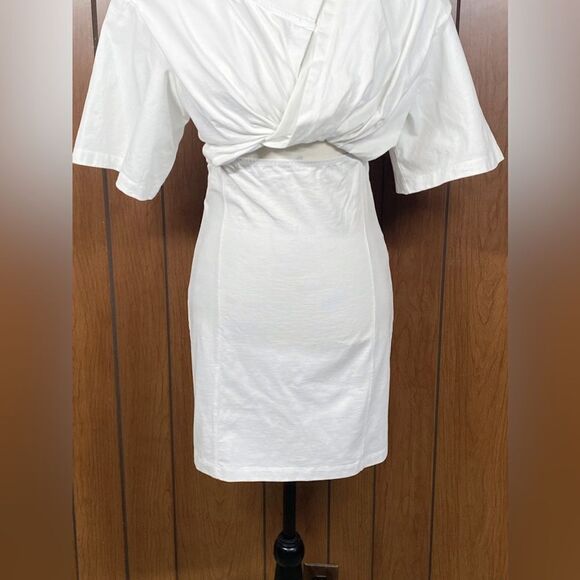 JACQUEMUS White T-Shirt Minidress size XS - Picture 7 of 14